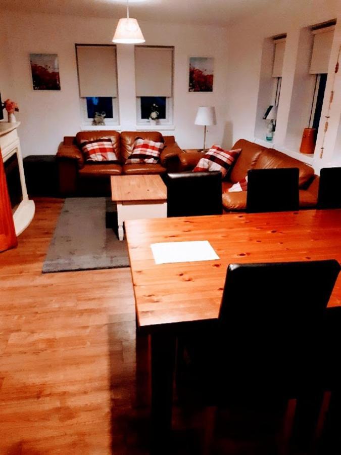Cosy 3 Bedroom Home In Centre Of Brodick Ngoại thất bức ảnh